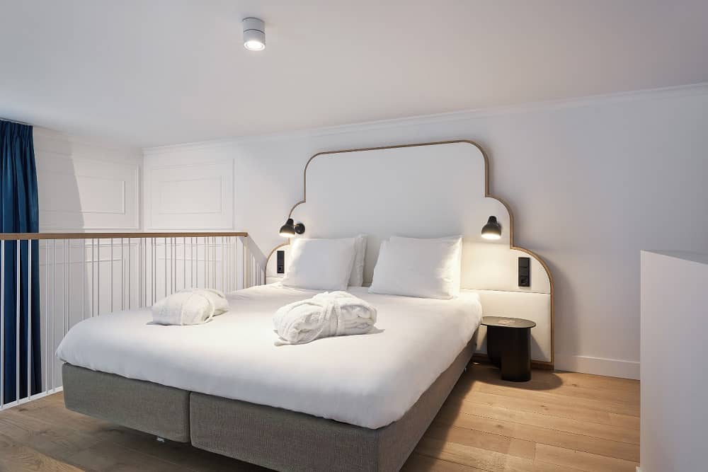 Suite Heavenly White Room - Hotel Mariënhage Eindhoven Domusdela